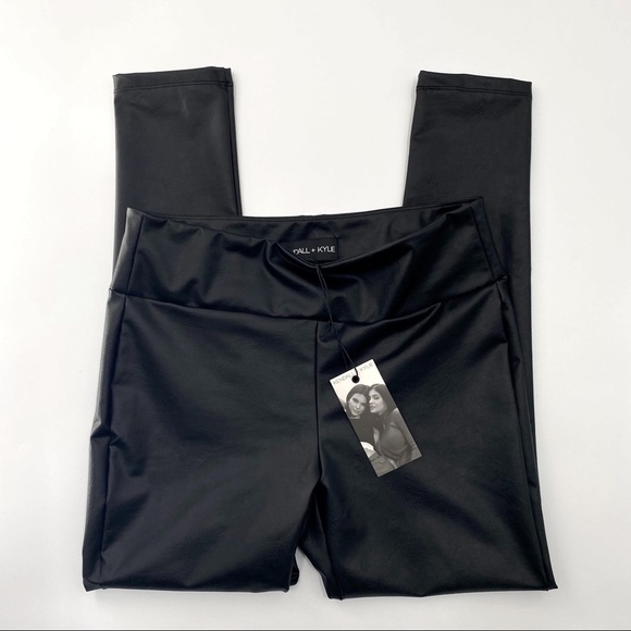 Kendall + Kylie Black Faux Leather Leggings - Picture 7 of 10